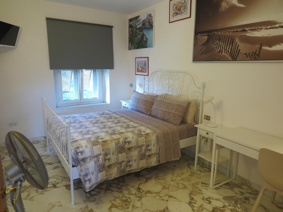 Banks 1 Villa Vezzano Ligure Eksteriør billede